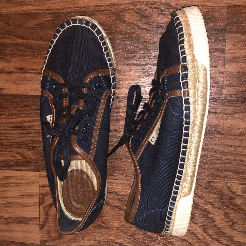 Gucci Brisbane Denim Lace-up Sneakers - women’s